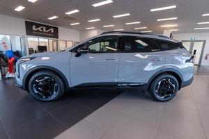 Kia Sportage HEV GT-Line Auto FWD 2025 Conduite à Droite - Product Image 2
