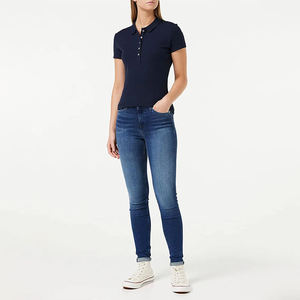 Design personnalisé femmes Slim Fit Lady Fabricant de vêtements Logo brodé en coton Vêtements de golf Polos pour femmes - Product Image 1