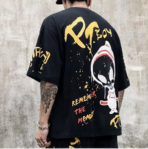 ชุดเสื้อยืดและกางเกงขาสั้นลายกราฟิกสตรีทแวร์สำหรับผู้ชาย ไซส์พลัส |   ชุดฮิปฮอปขนาดใหญ่ |   ชุดลำลองสองชิ้นสไตล์เมืองสำหรับฤดูร้อน - Product Image 3