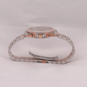 Último diseño de tendencia Reloj de hombre con diamantes Esmeralda Mecánico ETA Cristal analógico Hip Hop Moda de lujo Ropa de fiesta Moissanite - Product Image 6