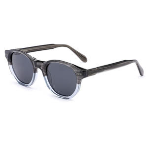 Оптовая продажа, стильные солнцезащитные очки в прозрачной оправе в стиле ретро для мужчин и женщин, одежда в течение всего дня, поляризованная защита от УФ-лучей - Product Image 5