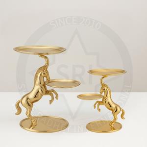 Soporte de Metal Decorativo para Tartas de Boda con Escultura de Caballo Personalizable, Ecológico y de Lujo, para Cupcakes, Frutas y Postres - Product Image 1