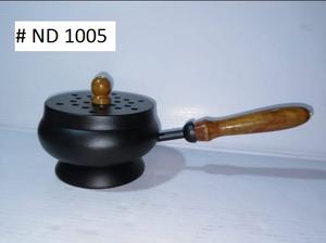 Quemador de resina de incienso de hierro artesanal y quemador de carbón, Caldero de hierro fundido esmaltado hecho a mano con mango de madera, Aroma de habitación - Product Image 4