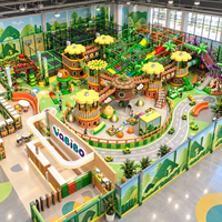 Équipement de terrain de jeux intérieur commercial pour activités de village, avec maisons de jeu, jeux de balles, toboggans et zones pour tout-petits, pour les centres familiaux (FEC) - OEM
