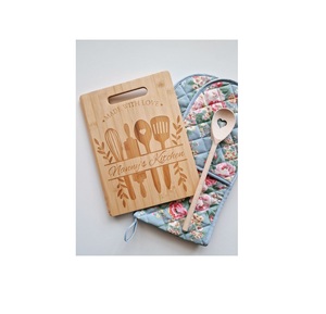 Tabla de cortar de madera de la mejor calidad con colores y tamaños personalizados para servir y cortar verduras y frutas - Product Image 1