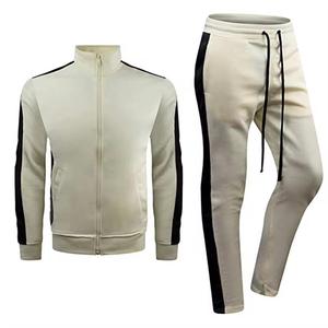 Chándal de alta calidad para correr con cremallera Cargo Jersey Track Jacket Set Poliéster Nylon Tech Fleece Custom Logo Chándal - Product Image 4