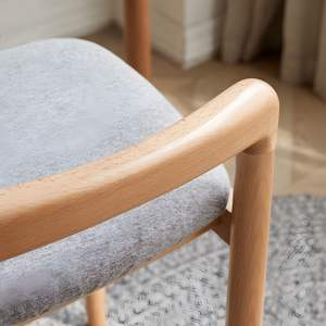 Tabouret de maquillage en teck massif avec coussin de couleur naturelle, idéal pour les zones de maquillage. - Product Image 6