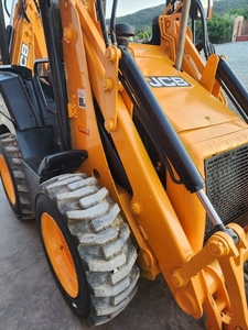 Mini Retroexcavadora JCB 1CX de 3.5 Toneladas, Motor Diésel de 49 HP, 4x4, Disponible a Buen Precio - Product Image 3