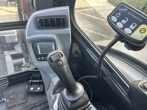 รถขุดขนาดเล็กคูโบต้า KX040-4 ปี 2025: ประสิทธิภาพเหนือชั้นในดีไซน์กะทัดรัด แนะนำรถขุดขนาดเล็กคูโบต้า KX040-4 ปี 2025 - Product Image 6