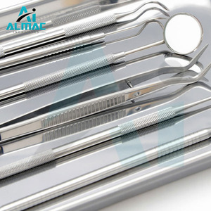ชุดเครื่องมือผ่าตัดทางทันตกรรม ALMAC 2025 คุณภาพสูง ถาดใส่เครื่องมือสี่เหลี่ยม สแตนเลสสตีล ป้องกันสนิม ได้รับมาตรฐาน CE ISO13485 พร้อมโลโก้สั่งทำพิเศษ - Product Image 3