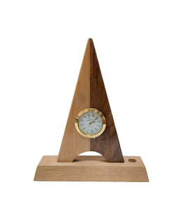 Soporte para bolígrafos de madera de la mejor calidad con reloj, proveedor mayorista, reloj de pirámide de madera con marco dorado en la base. - Product Image 1