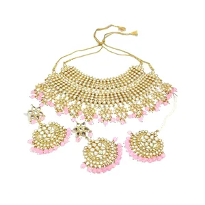 Ensemble de bijoux de mariée lourd en Kundan avec zircon, perles et boucles d'oreilles Maang Tikka pour mariage et fête - Product Image 4