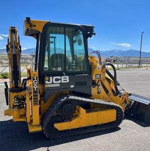 Cargadora de ruedas JCB 1CX de alta eficiencia, retroexcavadora frontal, 1 año de garantía, bomba de cojinete de motor central, engranaje de caja de cambios - Product Image 1