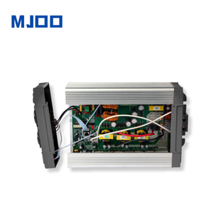 เครื่องแปลงไฟแบบพกพา1200W <span class=keywords><strong>DCTOAC</strong></span> แบบเพียวไซน์เวฟ12V/24V To110V/230V สำหรับรถยนต์ RV - Product Image 2