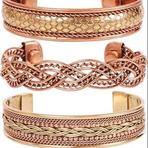 กำไลข้อมือบำบัดตามธรรมชาติ เครื่องประดับอายุรเวท กำไลทองแดงสำหรับผู้ชายและผู้หญิง กำไลทองแดงทำมือ กำไลทองแดงตอกลาย - Product Image 3