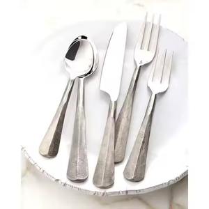 Cubiertos de acero inoxidable con diseño único de mango hecho a mano Cubiertos modernos de alta calidad para restaurante Boda Hogar - Product Image 1