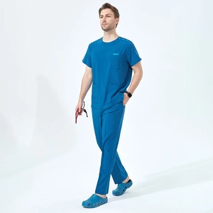 Médecin Infirmière Chirurgical Workwear Medical Scrubs Uniformes Femmes Hommes Jogger Set Hôpital Accessoires Salle D'opération Prix De Gros - Product Image 1