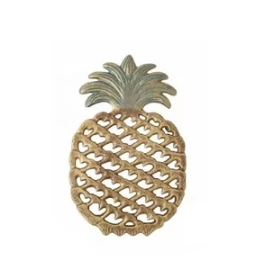 Handcrafted Aluminum <b>Kitchen</b> Trivet Unique Shaped Metal Table <b>Decorative</b> & <b>Accessories</b> for <b>Kitchen</b> Industry Trending Products - Product Image 5