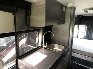 Buena Oferta para Autocaravana Entegra Coach Launch 19 Y 2025 - Product Image 4