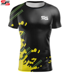 เสื้อรัดรูปสำหรับผู้ชายเสื้อใส่เล่นเซิร์ฟว่ายน้ำเล่นเซิร์ฟแขนสั้นแบบซับลิเมชันออกแบบได้ตามที่ต้องการ - Product Image 4