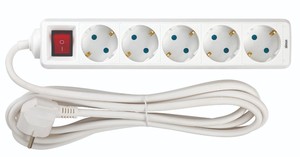 Multipresa con cavo e interruttore, 5 prese, 3m (Simon BM712503) - Product Image 1