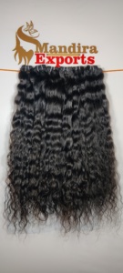 Vente en gros d'extensions de cheveux humains non traités naturels de couleur noire tissage bouclés crépus jeune femme vierges faisceaux temple indien - Product Image 4