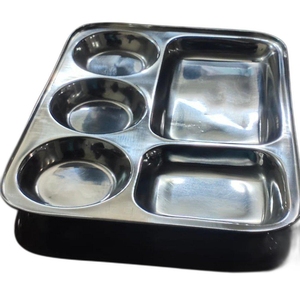 Plateaux en métal de qualité alimentaire KVR Nicety pour restaurant, en acier inoxydable, plateau de service personnalisé pour pizza, plat Thali - Product Image 1