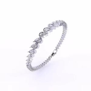 Pulsera de tenis de diamante con corte de pera de oro minimalista, pulsera apilable de moissanita, regalo de aniversario romántico para esposa - Product Image 3