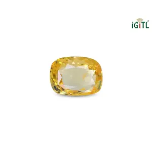 Saphir Jaune Naturel (Pukhraj) 3,99 Carats, Taille Émeraude Facettée, Pierre Libre, Matériau de Gemme Rouge, Similaire à l'Alexandrite et à l'Aigue-marine - Product Image 1