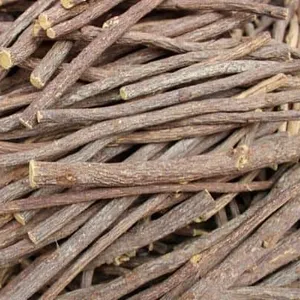 Glycyrrhiza glabra - Liquorice Roots - Glycyrrhiza - Mulaithi
