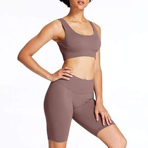 เซตบราและกางเกงขาสั้นเล่นกีฬาสำหรับผู้หญิงเซต2ชิ้นกางเกงขาสั้นเล่นโยคะลายพื้นสไตล์ใหม่ - Product Image 1