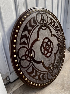 Bouclier Viking sculpté à cinq plis Celtc Bouclier de Cosplay en bois Bouclier d'art mural rond médiéval en bois - Product Image 4