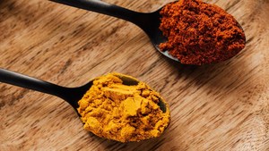 Racine et poudre de curcuma premium Des fermes vietnamiennes à votre marché - Product Image 3