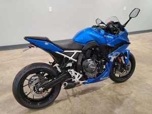 Meilleure moto sportive neuve GSX8R Street 2026 avec garantie de 3 ans – Ventes annuelles et aux enchères 2026 - Product Image 2