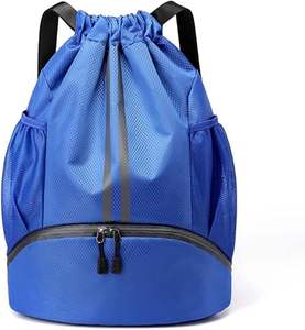 Sac de sport de grande capacité de couleur unie Nouveau design Meilleure vente Sac de sport à la mode fabriqué au Pakistan - Product Image 2