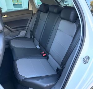 รถยนต์มือสอง ปี 2022 โฟล์คสวาเกน โปโล แฮทช์แบค 1.0TSI 85kW Life 200 TSI ภายในหุ้มหนังคุณภาพสูง พวงมาลัยขวา/ซ้าย  ขาย - Product Image 3