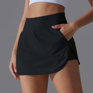Ensemble de shorts de yoga et de fitness deux pièces taille haute sans couture, effet froncé aux fesses, motif uni, en Spandex/Nylon, avec fermeture élastique à la taille - Product Image 3