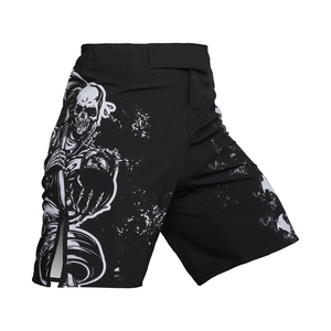Vente en gros de shorts MMA de couleur unie de qualité supérieure pour hommes, shorts MMA sublimés sur mesure, shorts de combat confortables - Product Image 2