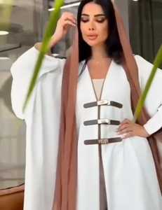 Caftan Abayas de qualité supérieure élégantes et modestes pour femmes, robes formelles de Dubaï brodées à la main, vêtements traditionnels musulmans respirants de Turquie - Product Image 1