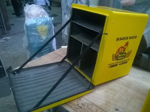 Caja trasera de motocicleta LED de alta calidad 2023 para Scooter para alimentos, verduras, comestibles y entrega de mensajería de Pizza - Product Image 6