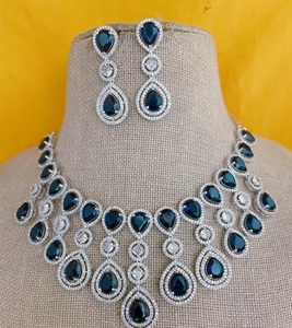 Impresionante conjunto de collar de circón brillante de lujo de excelente calidad con pendientes para boda, ropa de fiesta de compromiso para mujer - Product Image 6
