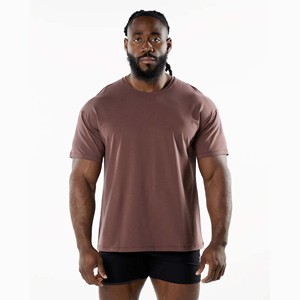 T-shirt col rond Merlot pour homme-94% coton 6% Spandex, manches courtes raglan ajustées, épaule tombante - Product Image 1