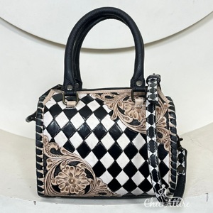 Bolsa de Viaje Tipo Duffel de Cuero Genuino Hecha a Mano, Diseño a Cuadros Blanco y Negro, Bolsos de Mano Pequeños Cruzados para Mujer - Product Image 1