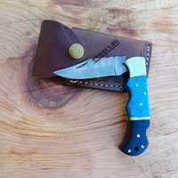 Couteau de poche en acier damas fait à la main lame pliante couteaux de chasse meilleur cadeau avec pierre turquoise et manche en corne de taureau