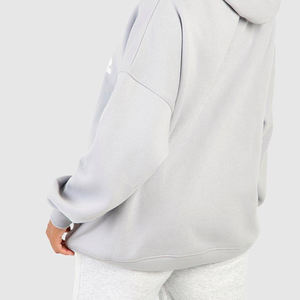 Sudaderas con capucha transpirables para mujer con diseño de logotipo personalizado, sudaderas con capucha bordadas con estampado personalizado OEM de talla grande y largo para mujer - Product Image 5