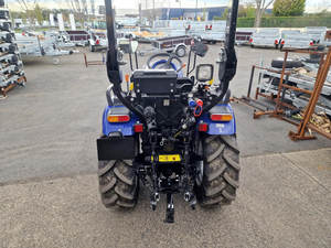 FARMTRAC FT26 HST à vendre |   Tracteur compact 4x4 hydrostatique Farmtrac FT 26 - Product Image 4