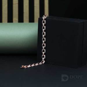 Bracelet à breloques en or massif 18 carats au design exclusif et pour chaque cadeau d'anniversaire - Product Image 5