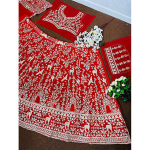 Fabricant en gros vendant des collections de vêtements de mariage de créateurs, vêtements indiens, tissu en filet doux avec des travaux de miroir réels, Lehenga Choli - Product Image 1