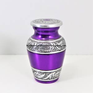 Mini urne funéraire gravée bleue pour le stockage des cendres de bébé Décoration de la maison Fabriquée par Token Urn Funeral Supplies India - Product Image 4