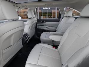 Pre Owned Clean 2024 K I A Sorento X-Line EX - Product Image 4